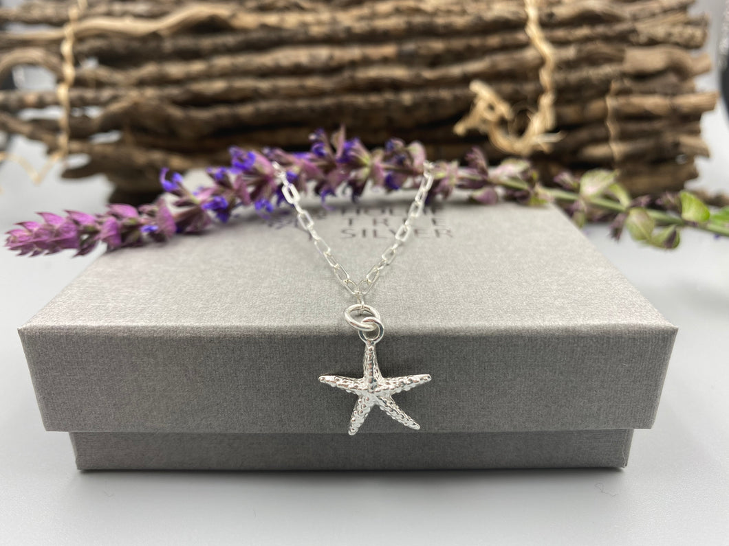 Sterling silver starfish charm skinny trace chain bracelet