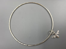 Load image into Gallery viewer, Bee skinny stacker bangle in Sterling Silver

