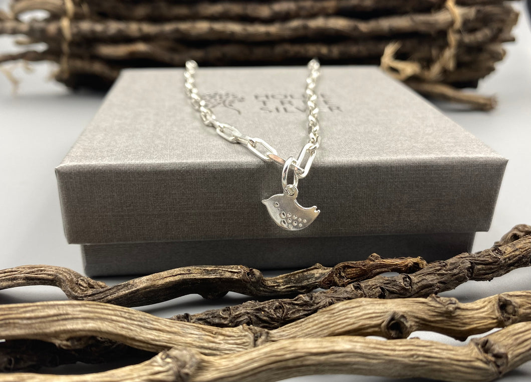 Bird charm trace chain necklace in Sterling Silver