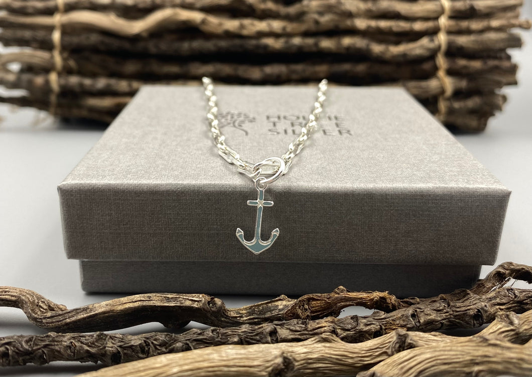 Anchor charm trace chain necklace in Sterling Silver