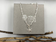 Load image into Gallery viewer, Starfish charm trace chain necklace in Sterling Silver
