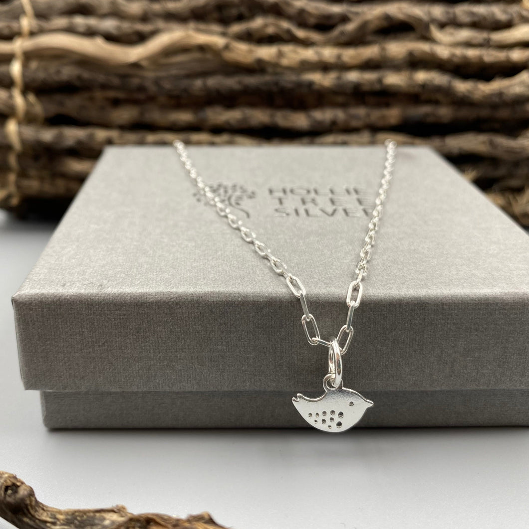 Bird charm skinny trace chain necklace in Sterling Silver
