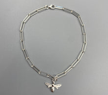 Load image into Gallery viewer, Sterling silver bee charm trace chain bracelet
