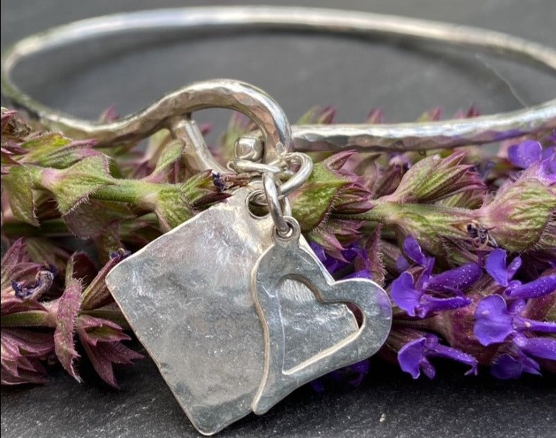 Sterling silver heart and square charm clasp bangle