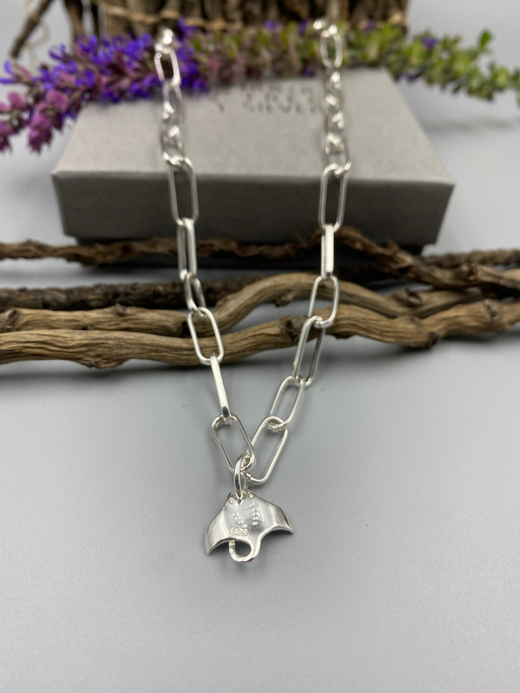 Sterling silver manta ray charm chunky trace chain necklace